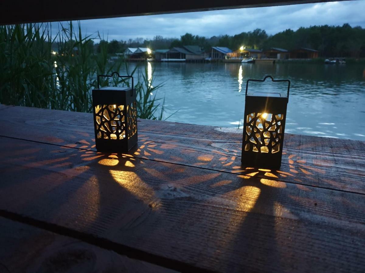 Cottage Ajna - Ada Bojana 乌尔齐尼 外观 照片